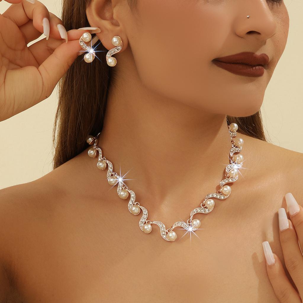 Conjunto de Collar Vintage Para Mujer, Conjunto de 2 Piezas, Con Exagerados Diseños de Hojas y Flores.