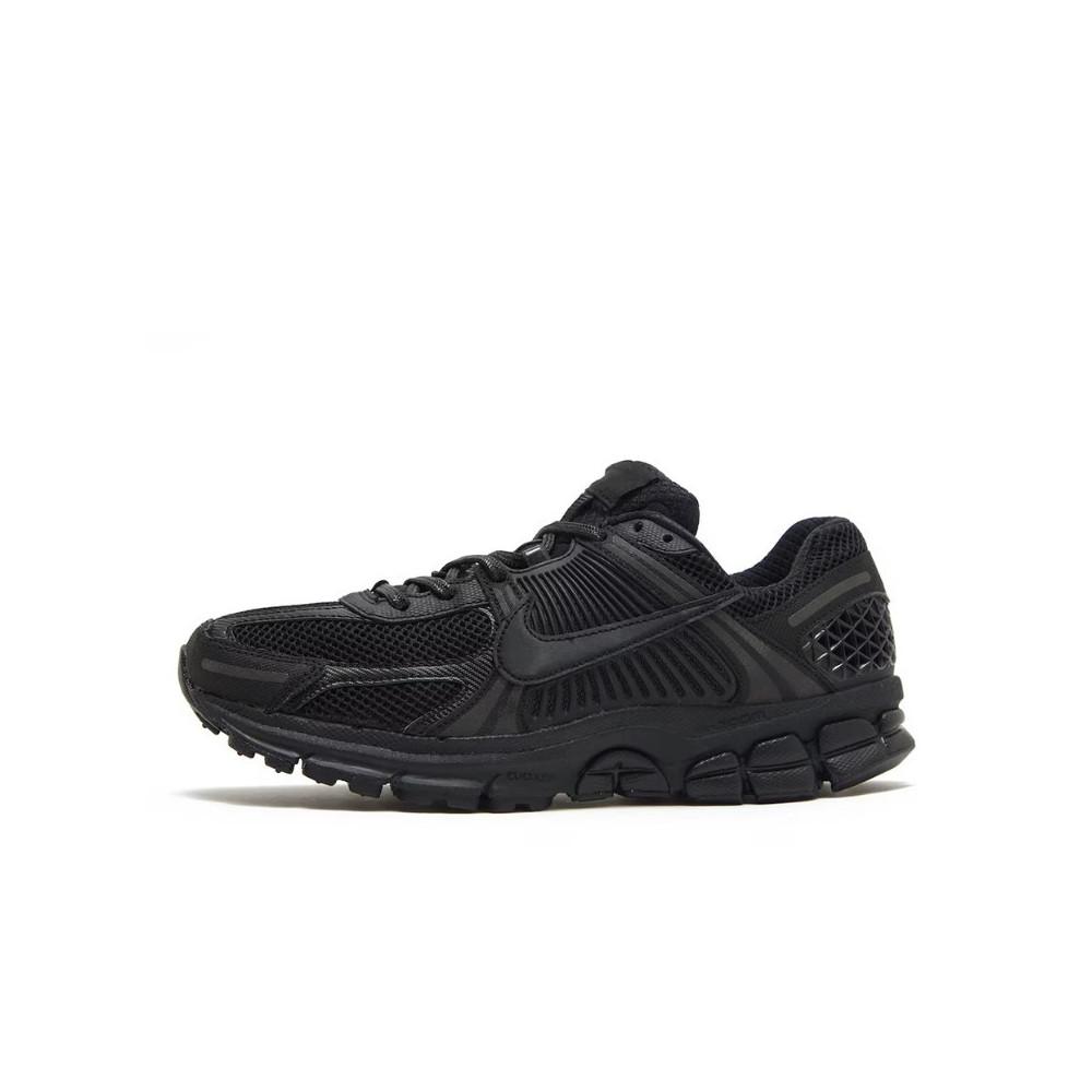 Nike Vomero 5 Triple Black