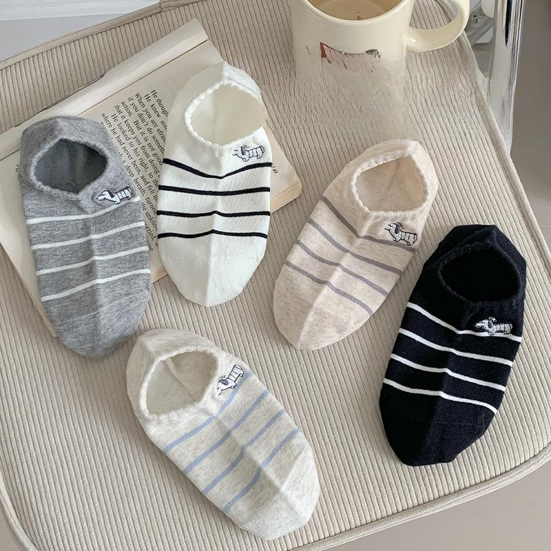 Female Summer Thin Stripe Cute Cartoon Embroidered Puppy Invisible Boneless Heel Shallow Mouth Boat Socks