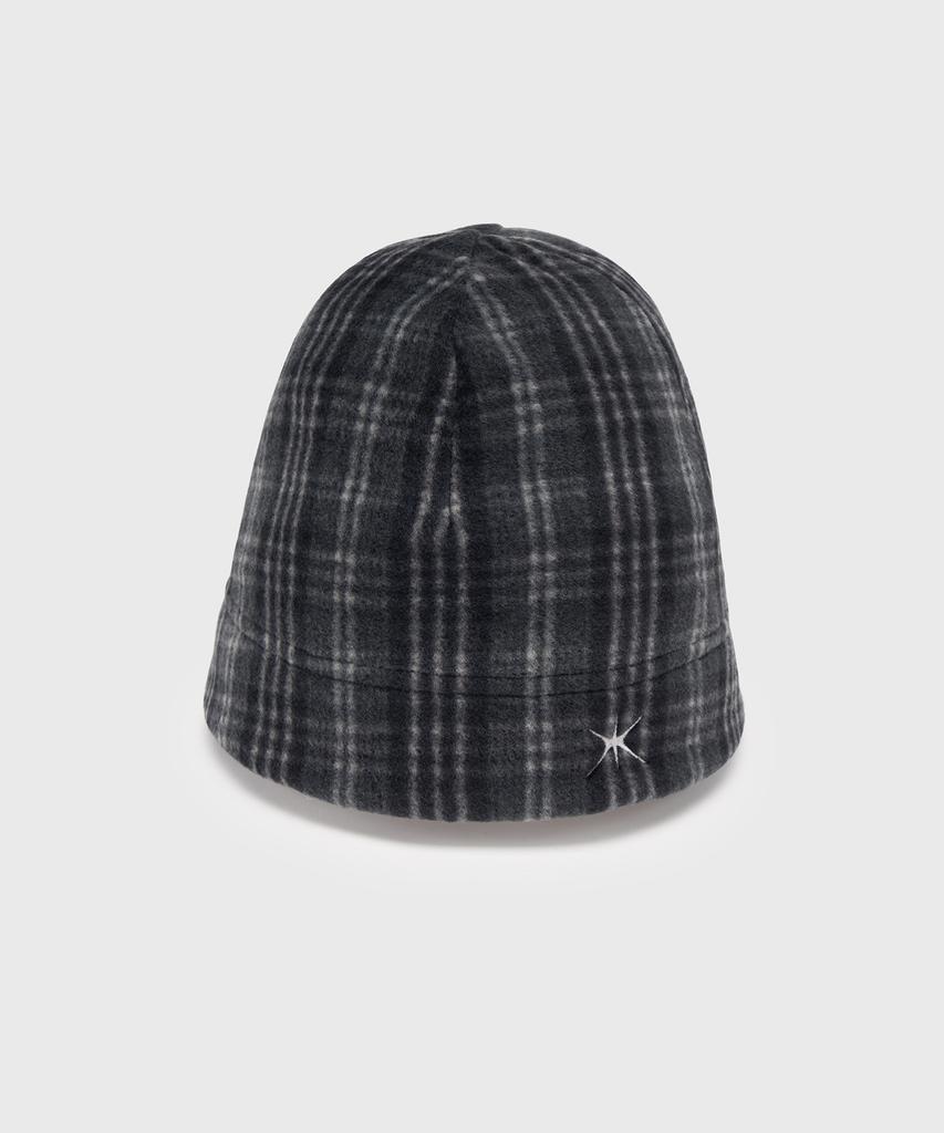 Yunse Hatch Embroidered Beanie (Charcoal Check)
