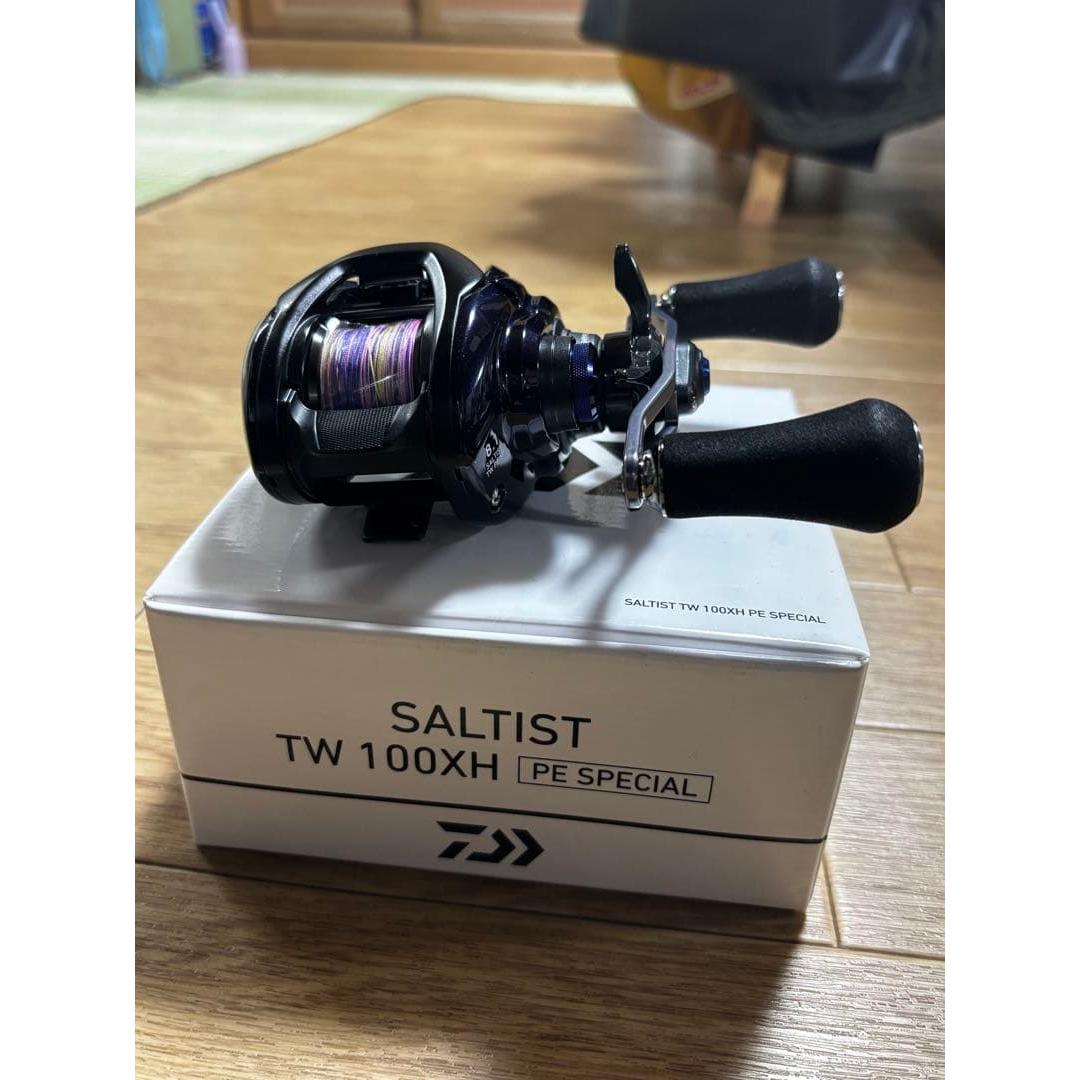 Used [Good condition] Daiwa Saltist TW 100XH PE SPECIAL (right)