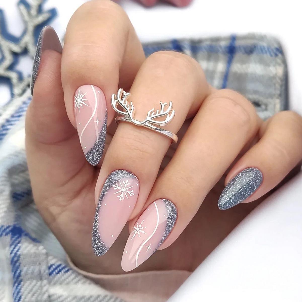 

Almond-Shaped Snowflake Glitter Nail Tips, Reusable Holiday False Nails