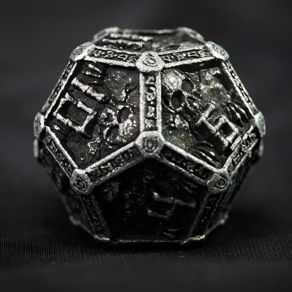 Mystery Skull Metal DND Dice Set for Dungeons and Dragons, Unique Magic RPG Role Playing Game Accessories Gifts
