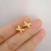 S925 Sterling Silver X-Shaped Cross Ear Studs for Women: Fashionable and Versatile Cartilage Earrings with a Unique Design.