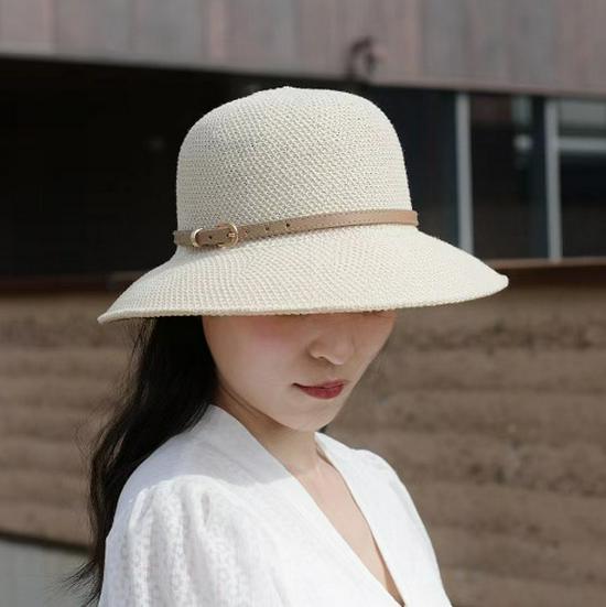 Stylish Women's Bucket Hat with Leather Buckle - Sun Protection for Spring and Summer