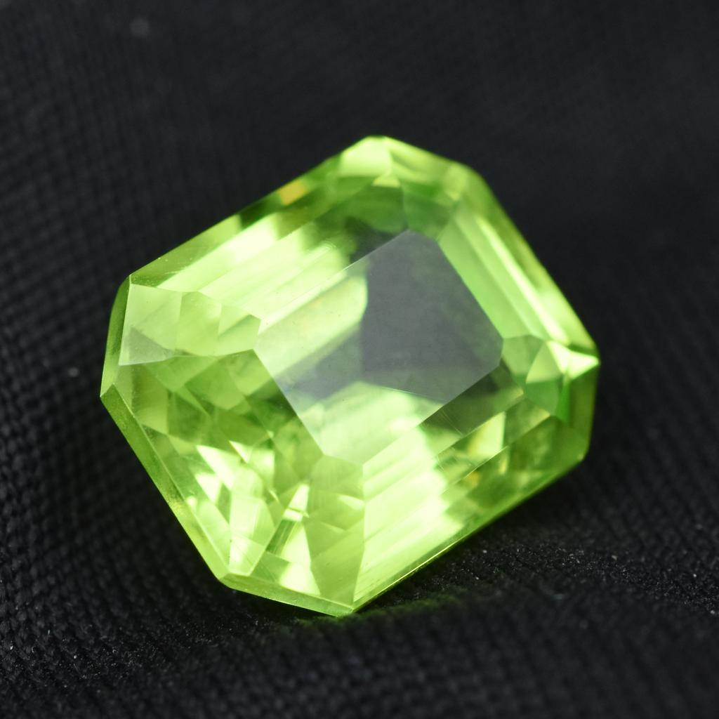 NATURAL Green Peridot Emerald Cut 10.0 Ct CERTIFIED Loose Gemstone For Jewellary AR-1419