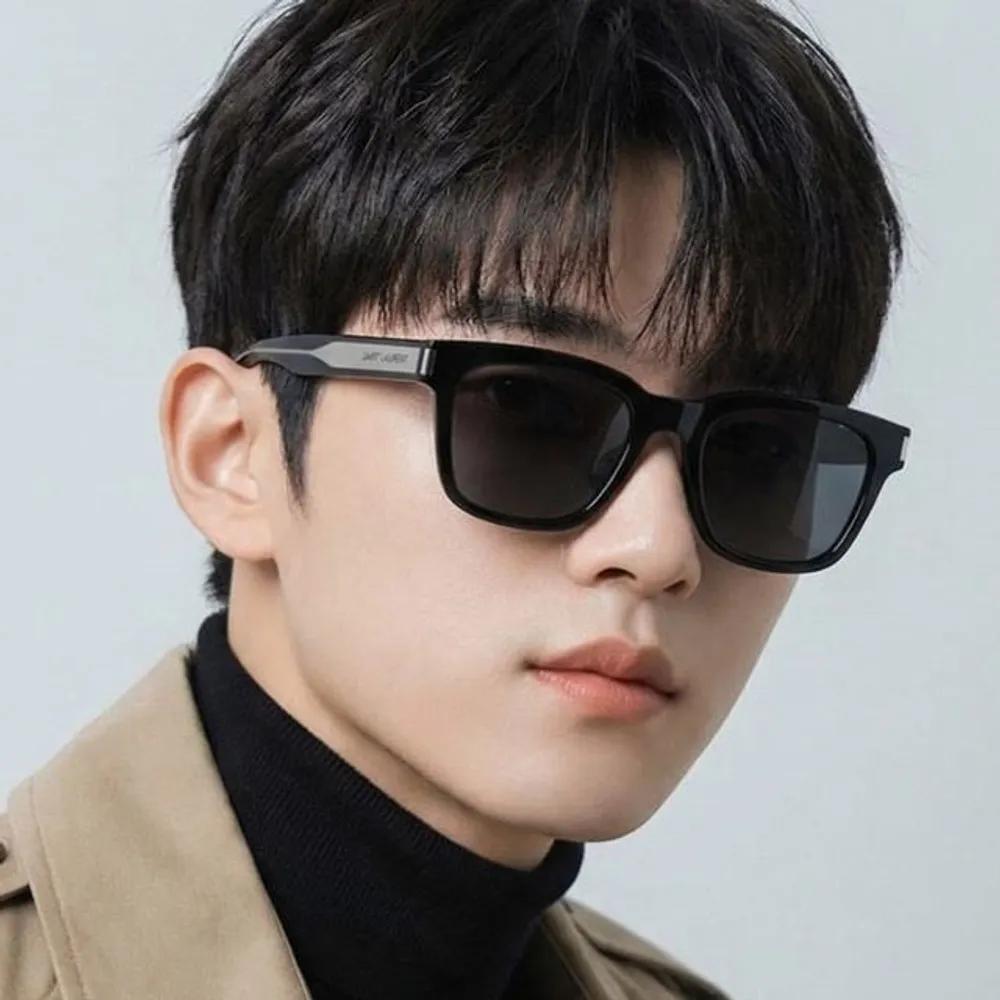 

Yves Saint Laurent Sunglasses SL790 F 001 Cha Eun-woo Black Horn-rimmed Glasses Men Women