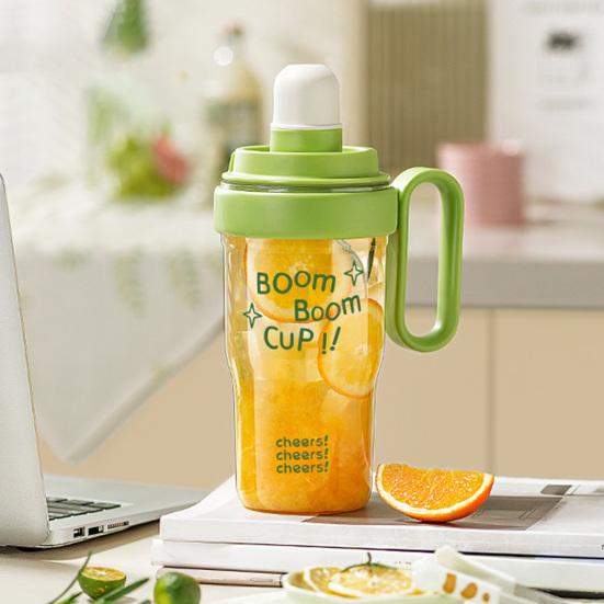 Bartender Shaker Set Leakproof Cocktail Maker with Ice Mold BPA-Free Plastic Shake Kettle for Lemon Tea & Mocktails