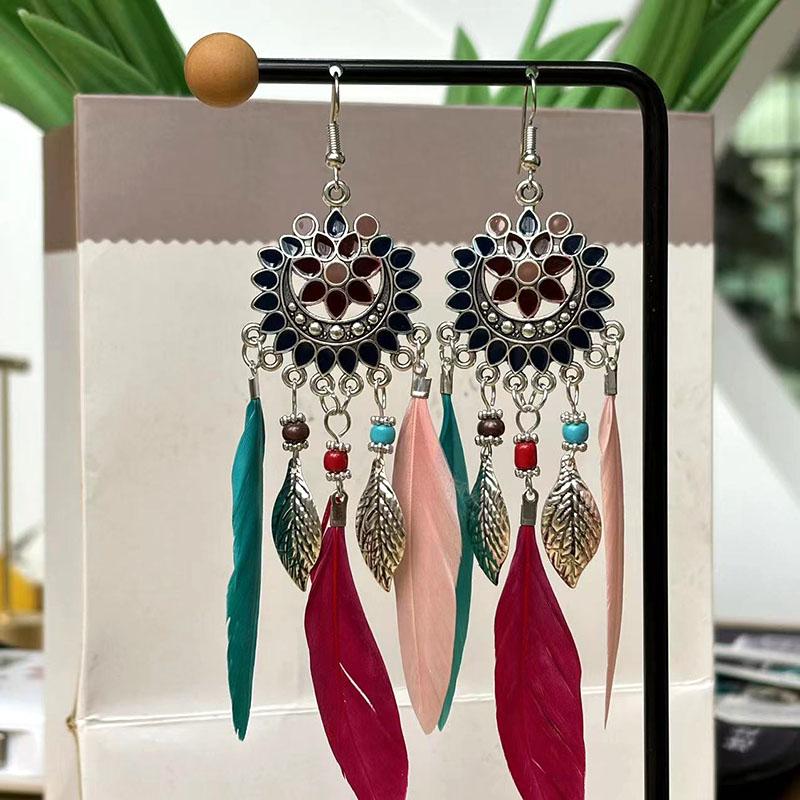 

Vintage Bohemian Flower Shaped Feather Earrings for Women Elegant Long Silver Color Metal Leaf Earring Wedding Party Jewelry