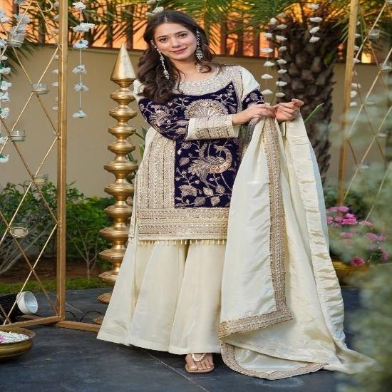 Women s Navy Blue Velvet Heavy Embroidered Kurta with Cream Sharara and Dupatta Set S