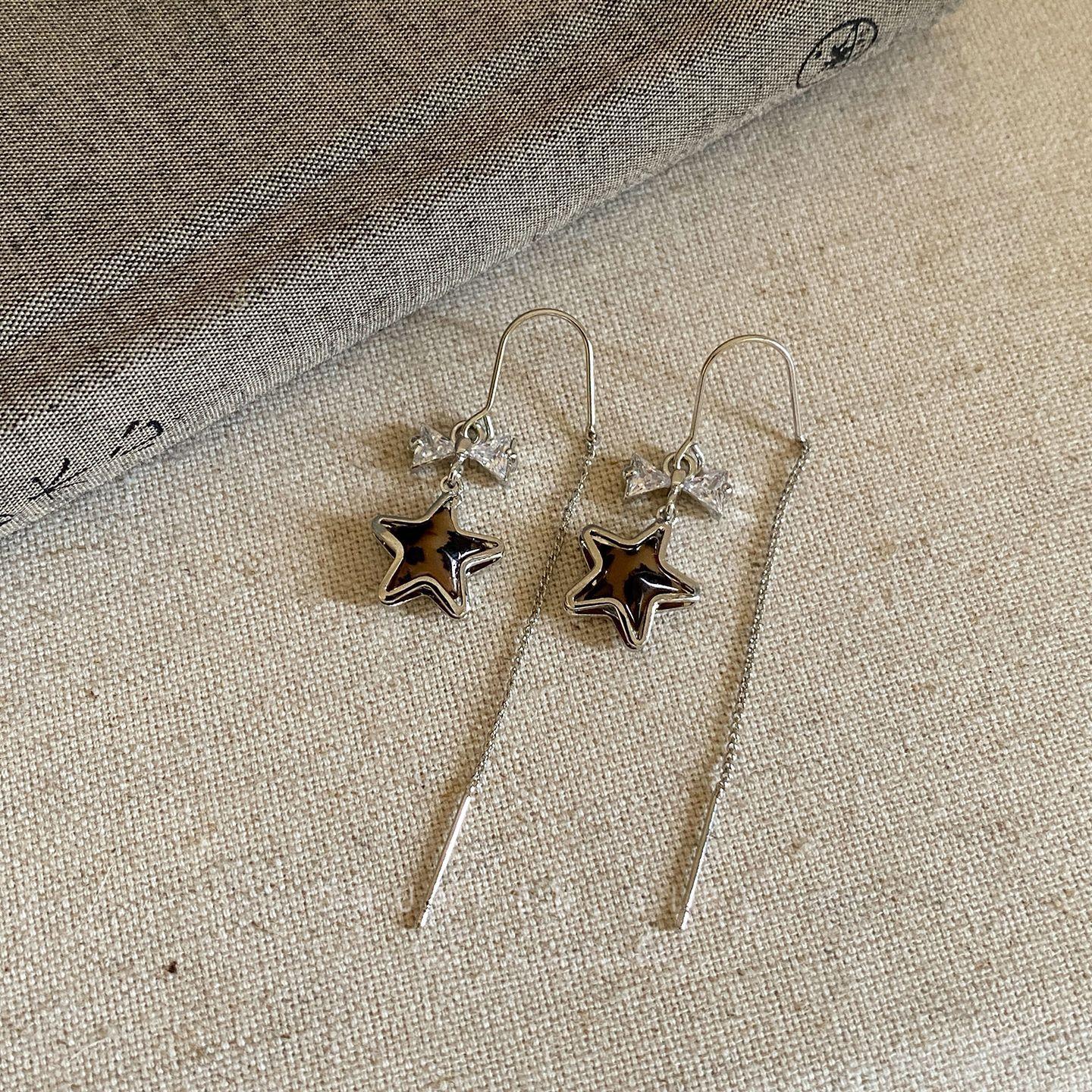 

Silver Needle Zircon Star Fashion Earrings Stylish Simple Atmospheric Versatile Earrings Niche High-end Earrings Women