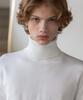 Dekkoloso Mode Herasi Turtleneck Knit [White]