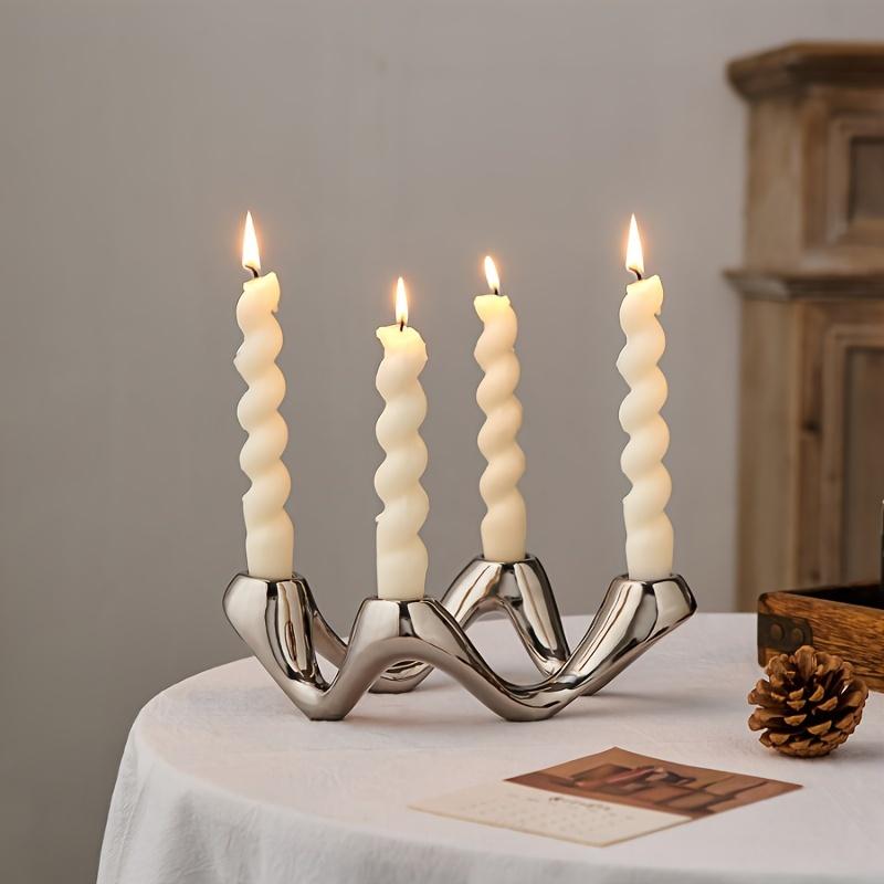 Europäischer Keramik 4-Loch Kerzenhalter Elegante Tischdekoration für Esszimmer Schlafzimmer Geburtstagsgeschenk