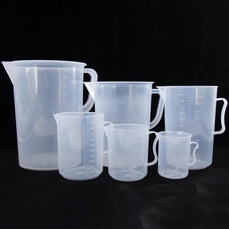 Graduated Plastic Measuring Cup