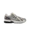 1906r Sneakers White/Gray