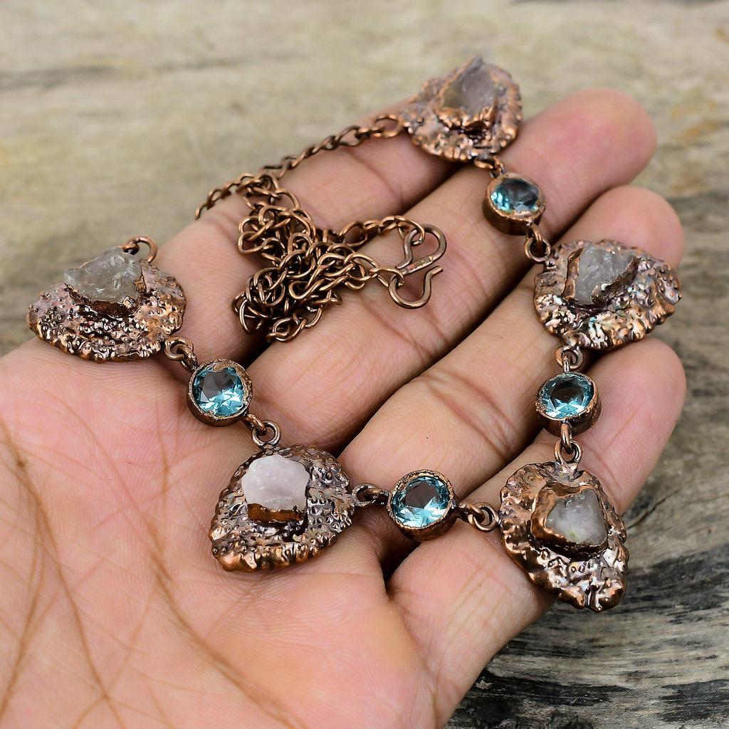 Rosenquarz Rohkette Elektrogeformte Kupferkette Handgemachte verstellbare Kette Halskette Schweizer Blautopas Edelstein Schmuck Damen Halskette