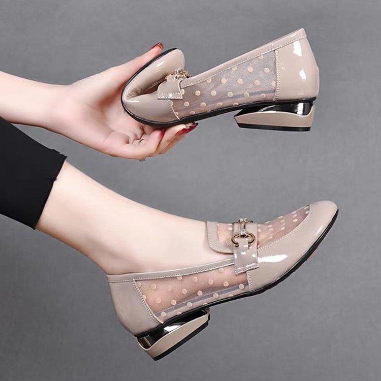 Mesh Soft Leather Single Shoes 2025 New Hollow Low-heeled Women's Sandals Summer Flat-soled Soft-soled Loafers Low-top Leather Shoes