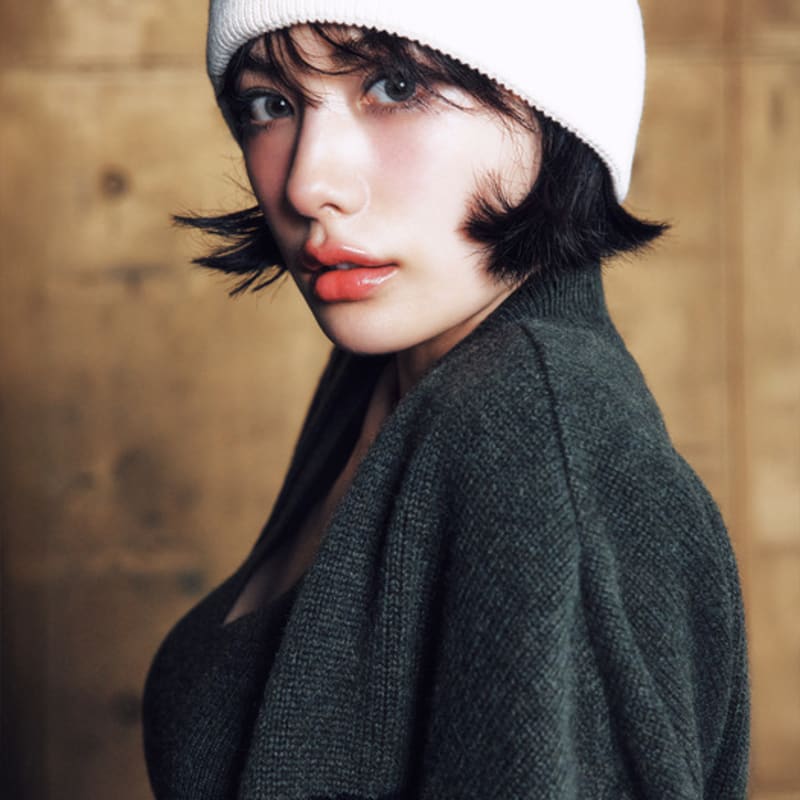 

E.B.M (Издание от Michaa) Вязаная шапка-бини, украшенная металлом EMPAAHT010 BLACK_FREE