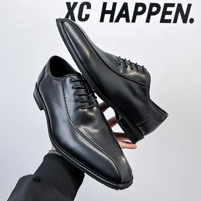 Fashion New Luxury Genuine Leather Business Shoes Men Flat Designer Oxford Casual Office Shoes Comfy Outdoor Lace Up Dress Wedding Shoes