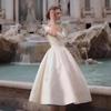 Französisches Berühmten-Geburtstagsbankett Abendkleid Satin Weiß Schulterfrei Braut-Registrierungskleid Kleid