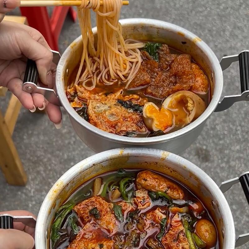 Traditional Thickened Aluminum Pot