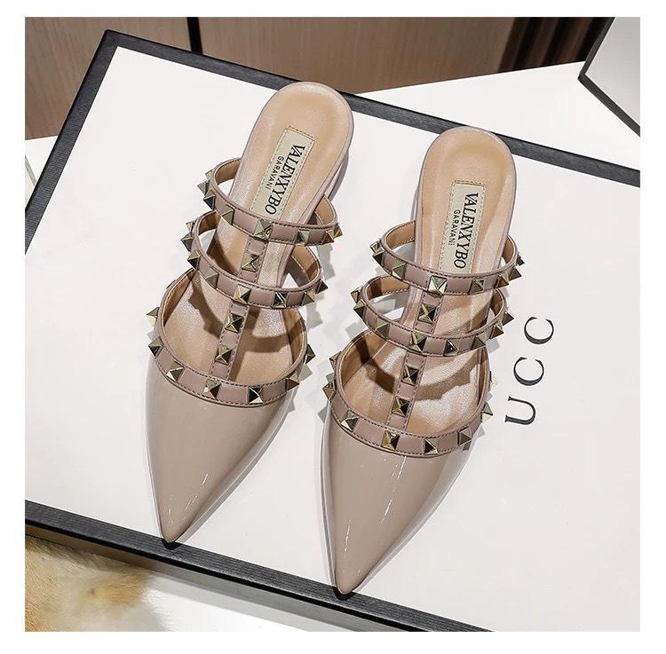 Nya nitspetsiga coola tofflor dam ytterkläder tjock klack medium klack väskhuvud halvtofflor nude mode sandaler sommar