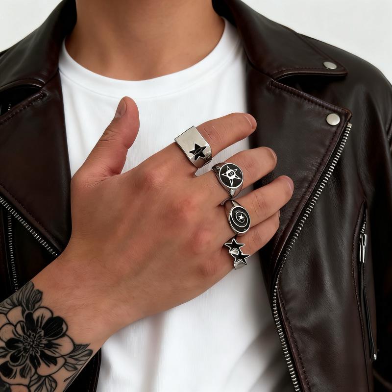 4 Pcs Punk Black Star Rings Set for Women Men Fashion HipHop Silver Color Geometric Thick Finger Ring Y2K Unisex Jewelry Gifts