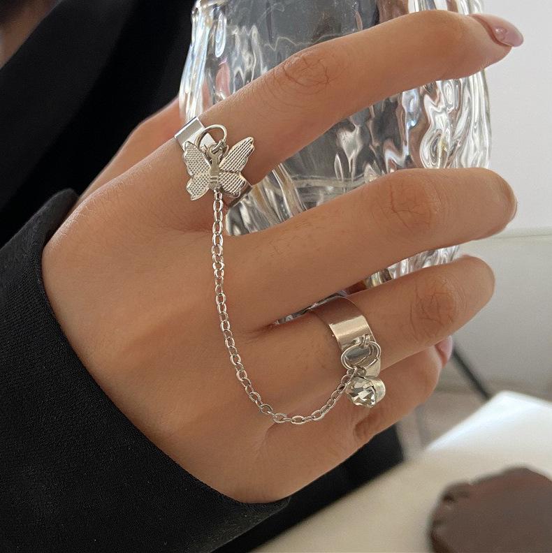 

Punk Style Finger Ring Bracelet – Creative, Detachable, Trendy Accessories Alloy