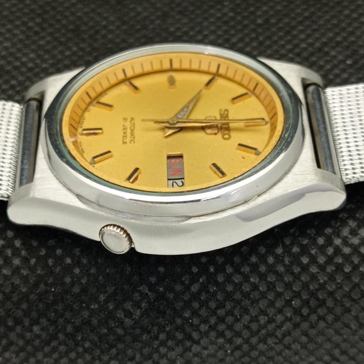 OROLOGIO USATO VINTAGE SEIKO 5 AUTOMATICO 7019A GIAPPONE UOMO QUADRANTE ORIGINALE a413520-2 SKU621b-a413520