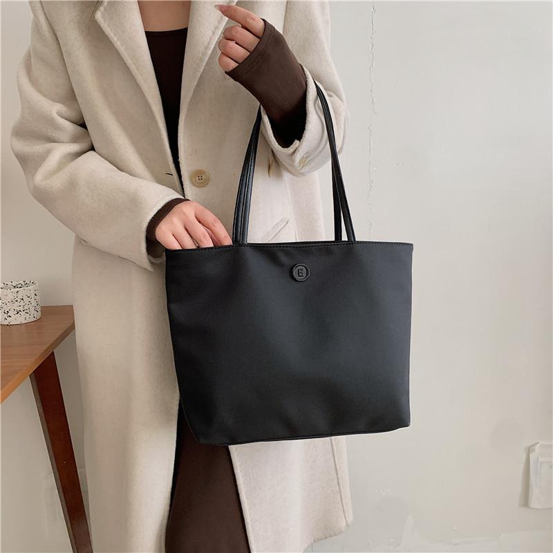 Chic Street Style Versatile Underarm Shoulder Bag Women Bags 2023 Winter Casual Fashion Tote Bag