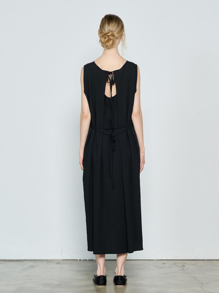 Tosae Chris Back Point Dress Black