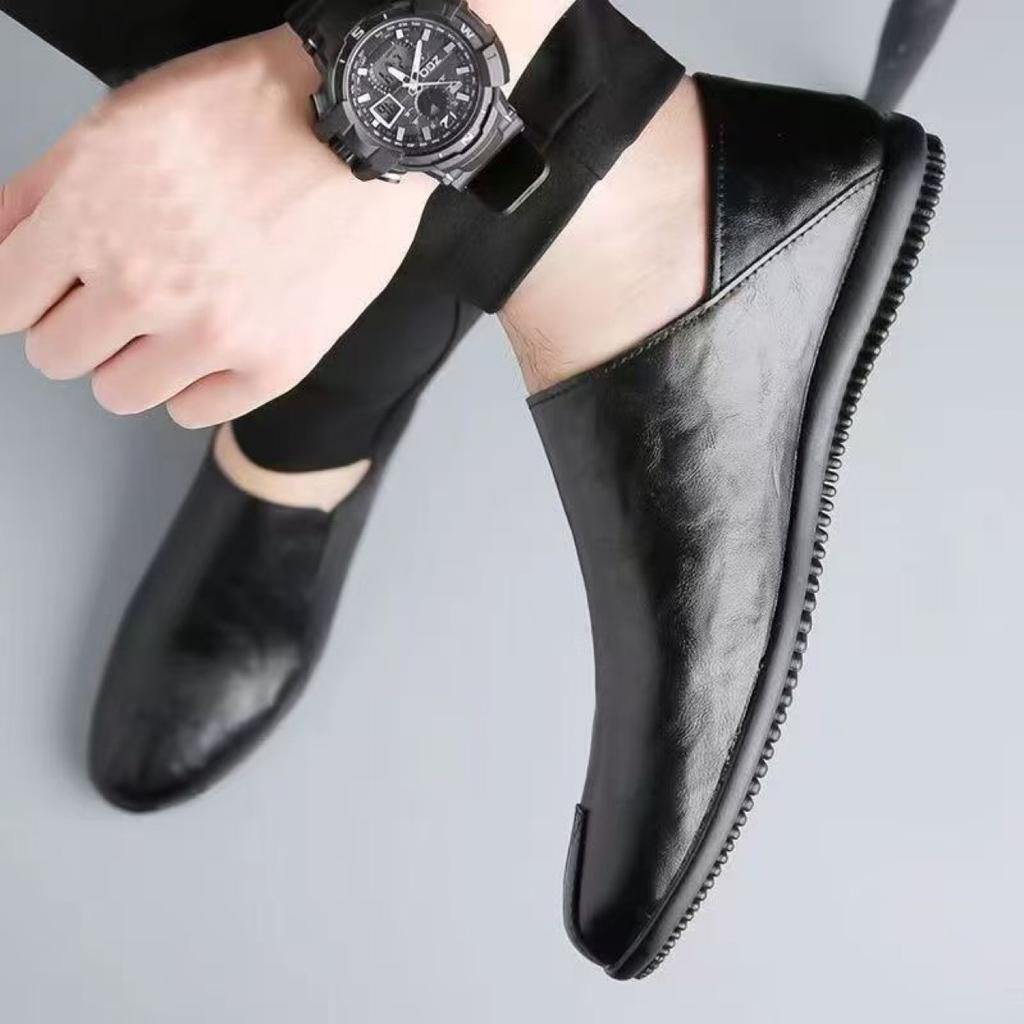 Leather shoes new breathable deodorant casual shoes soft sole soft surface lazy driving Doudou shoes