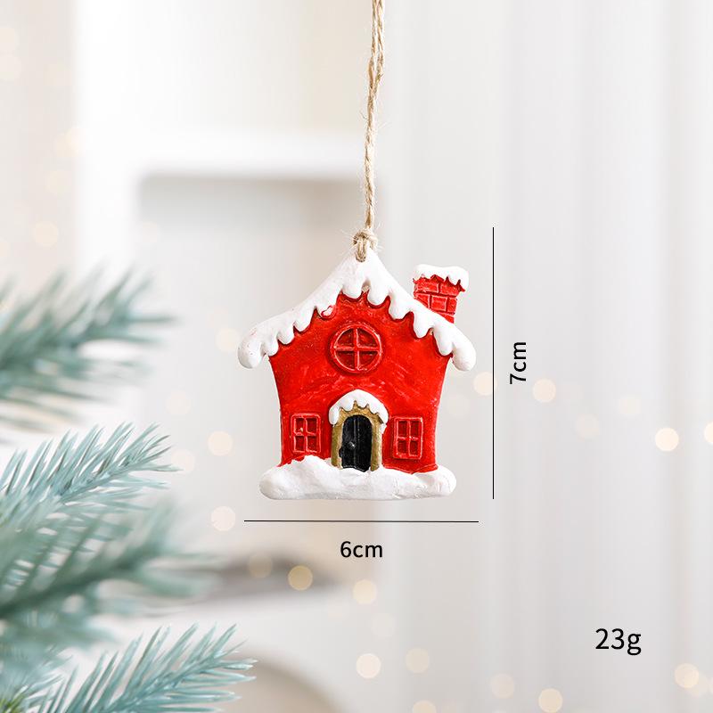 Resin Christmas Pendants: Santa, Snowman, Reindeer Ornaments for Festive Decor.