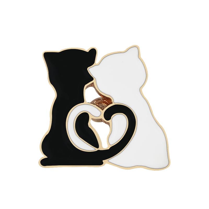 Cute Animal Cats Brooch Cartoon Black And White Cat Enamel Pins Custom Denim Backpack Lapel Pin Jewelry Gifts For Couple Friends