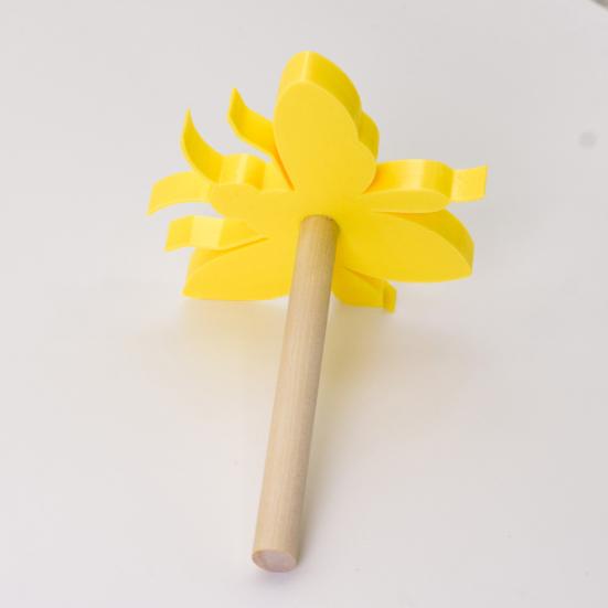 Bee Watering Station Insect Water Feeder Cup Butterfly Feeder with Wooden Stake Bee or Ladybug Shape Drinking Station for Garden Pollinators