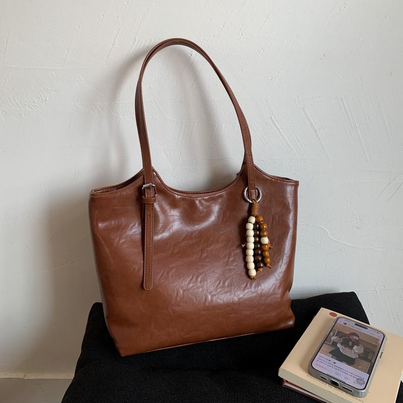 Shoulder Bag Women's New Autumn and Winter Retro Fashion Versatile High-end Commuter Bag Large-capacity Tote Bag