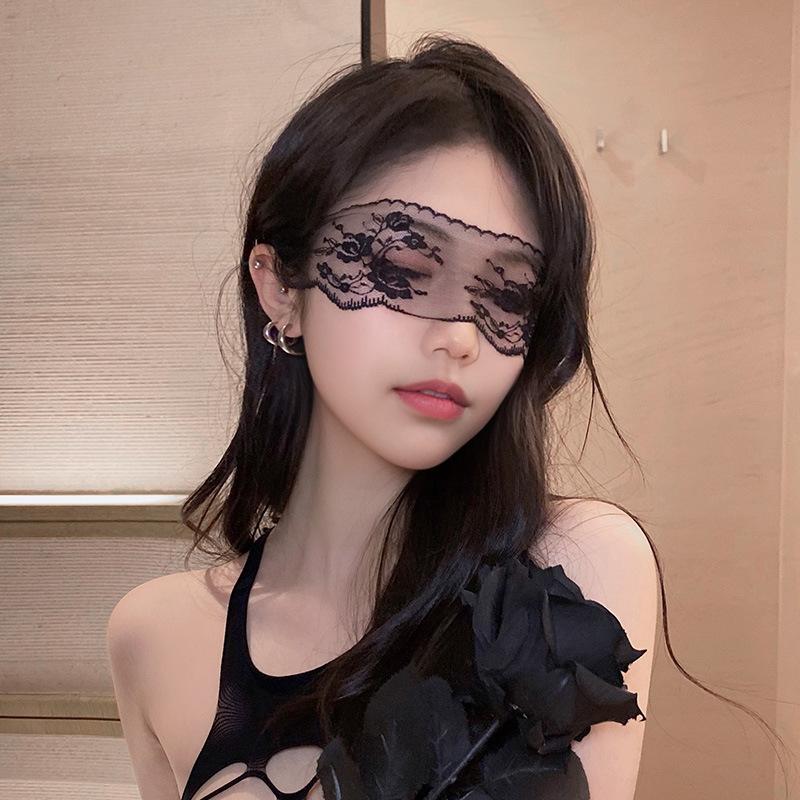 Lace accessories flirting atmosphere abstinence elegant blackout pattern decorative eye mask light luxury lace design
