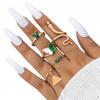 Set mit 5 goldenen Ringen im Retro-Punk-Vintage-Stil mit Schlangen- und Schmetterlingsmotiven (grün)