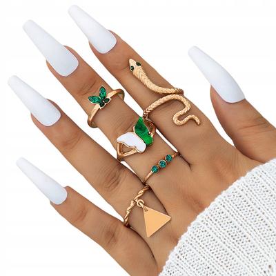 Juego de 5 Anillos Dorados Retro Punk Vintage Serpiente Mariposa Verde
