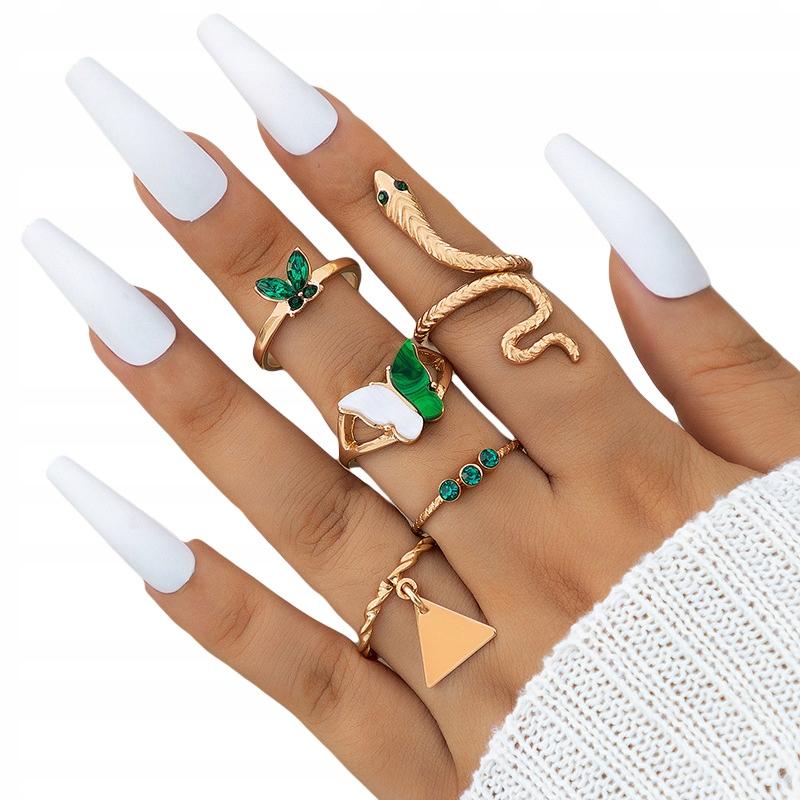 Set mit 5 goldenen Ringen im Retro-Punk-Vintage-Stil mit Schlangen- und Schmetterlingsmotiven (grün)