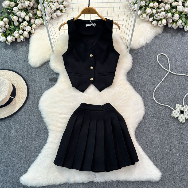 Internet Celebrity Vest Waistcoat Pleated Skirt Suit Metal Buckle