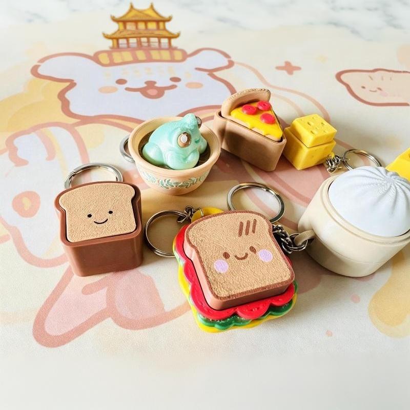 Mini Steamed Bun Clicker Keychain Simulation Food Fidget Toy Soft Sensory Stress Relief Gadget for Kids Adults Daily Use