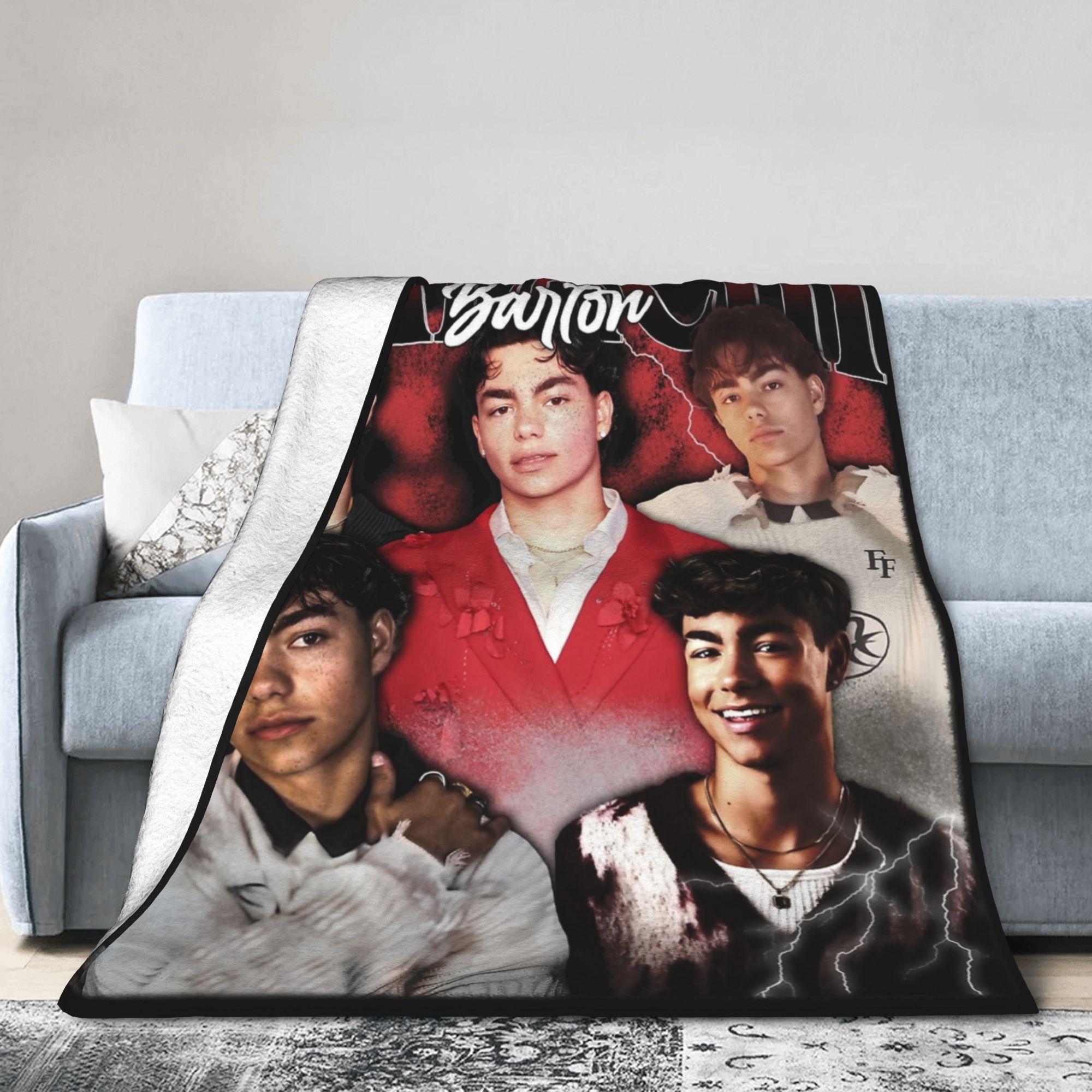 Monika Chen Unisex Zombies 4 Vintage Malachi Barton Blanket Flannel Lightweight Throw Blanket For Bedding Couch Bed Rug
