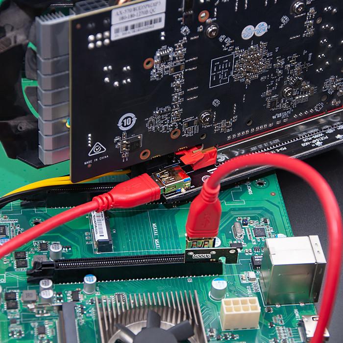 Riser Qoltec PCI-E 1x - 16x | USB 3.0 | ver. 009S Plus | SATA / PCI-E 6 pini