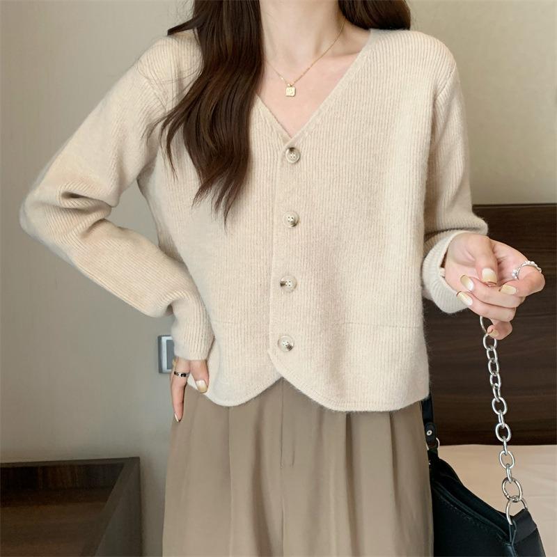 Design Sinn Nische gestrickte Strickjacke Top Damen Winter neu V-Ausschnitt kurzer Pullover Jacke