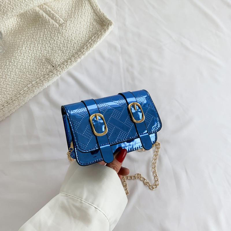 Fashionable Retro Small Square Shoulder Bag For Women In Elegant Colors