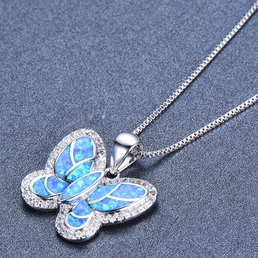 Hot Selling Multiple White Edged Small Diamond Butterfly Shaped Pendant Necklaces
