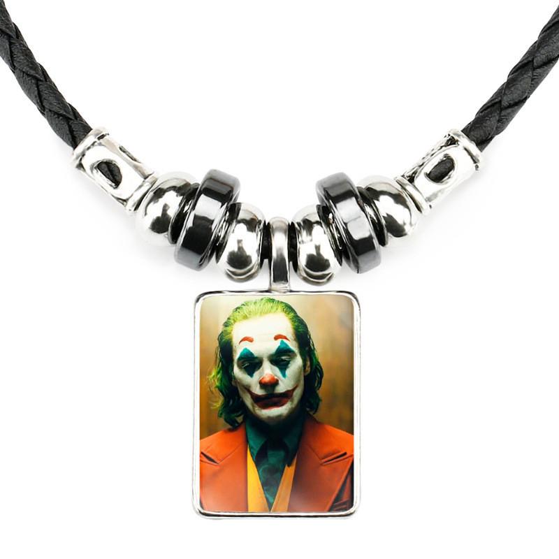 Klasický filmový přívěsek Joker Náhrdelník Pro Muže Ručně vyráběný Geometrický Kožený Provázek Řetízek