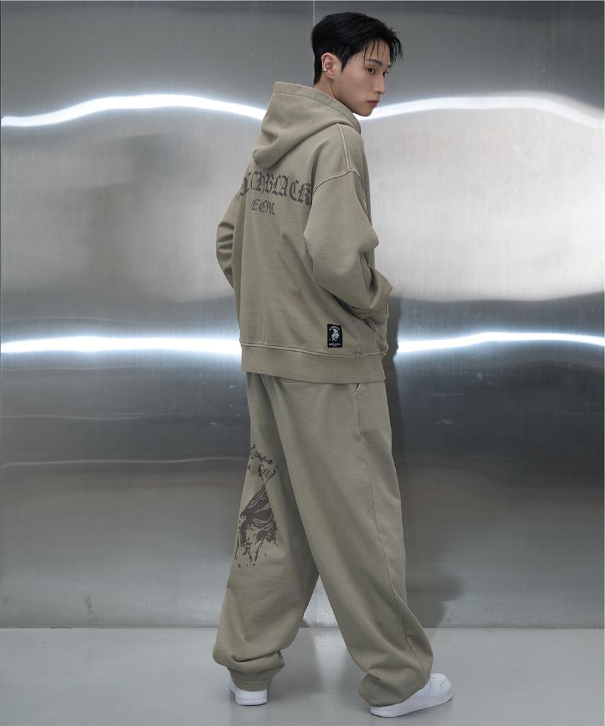 Pichibeullaeg Vintage Pigment Printing Sweat Pants (Beige)