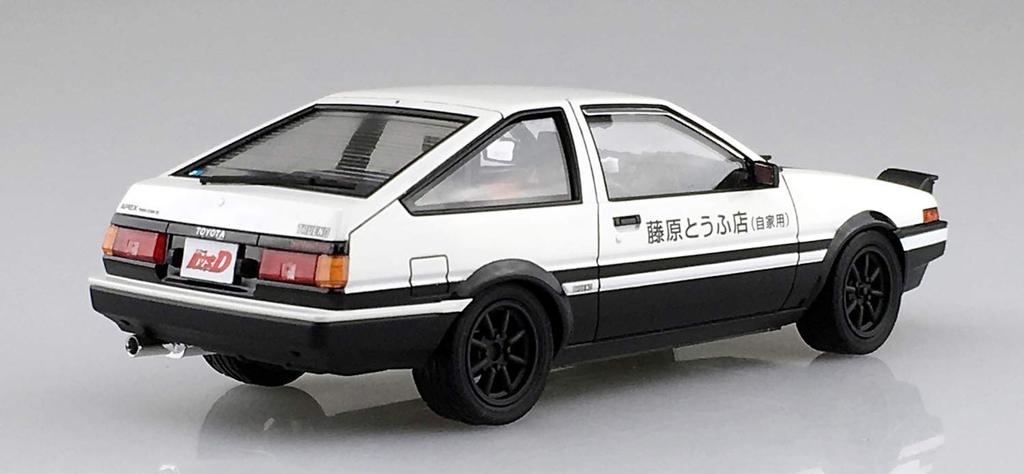 Aoshima Bunka Kyozai Initial D Takumi Fujiwara AE86 Trueno Project D Specification Scale Plastic Model No.1 1/24